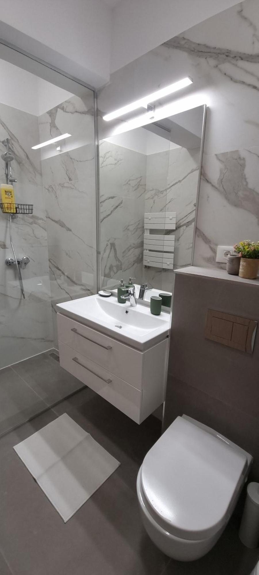 Your New And Modern Home Букурещ Екстериор снимка